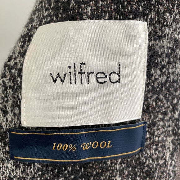 Diamond Mosaic Blanket Scarf - Picture 3 of 3